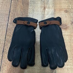 Black leather gloves